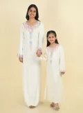 هانا آند سارا White